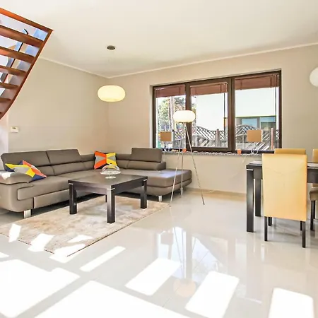 Holiday home Awesome Home In Pobierowo With 2 Bedrooms And Internet *