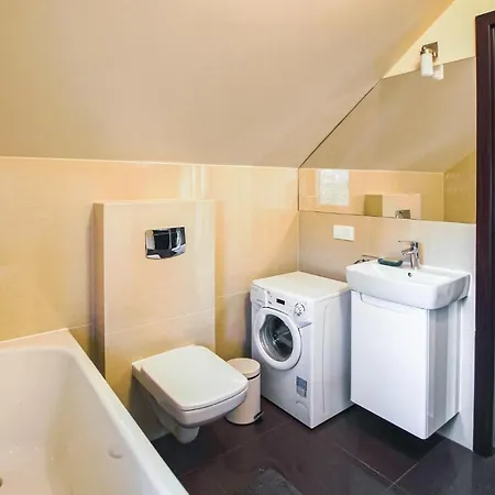 Awesome Home In Pobierowo With 2 Bedrooms And Internet Pobierowo